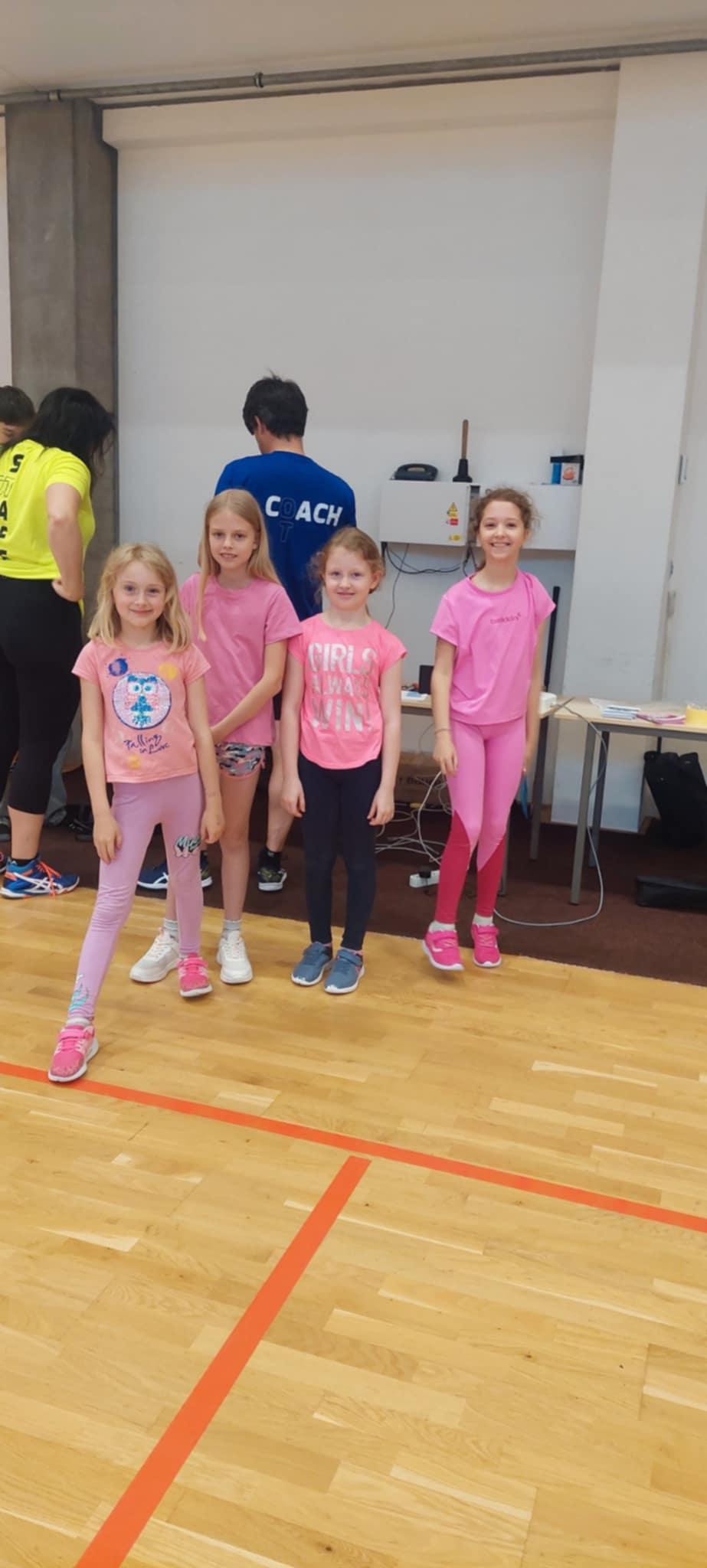 Sportovní dopoledne pro děvčata - 8