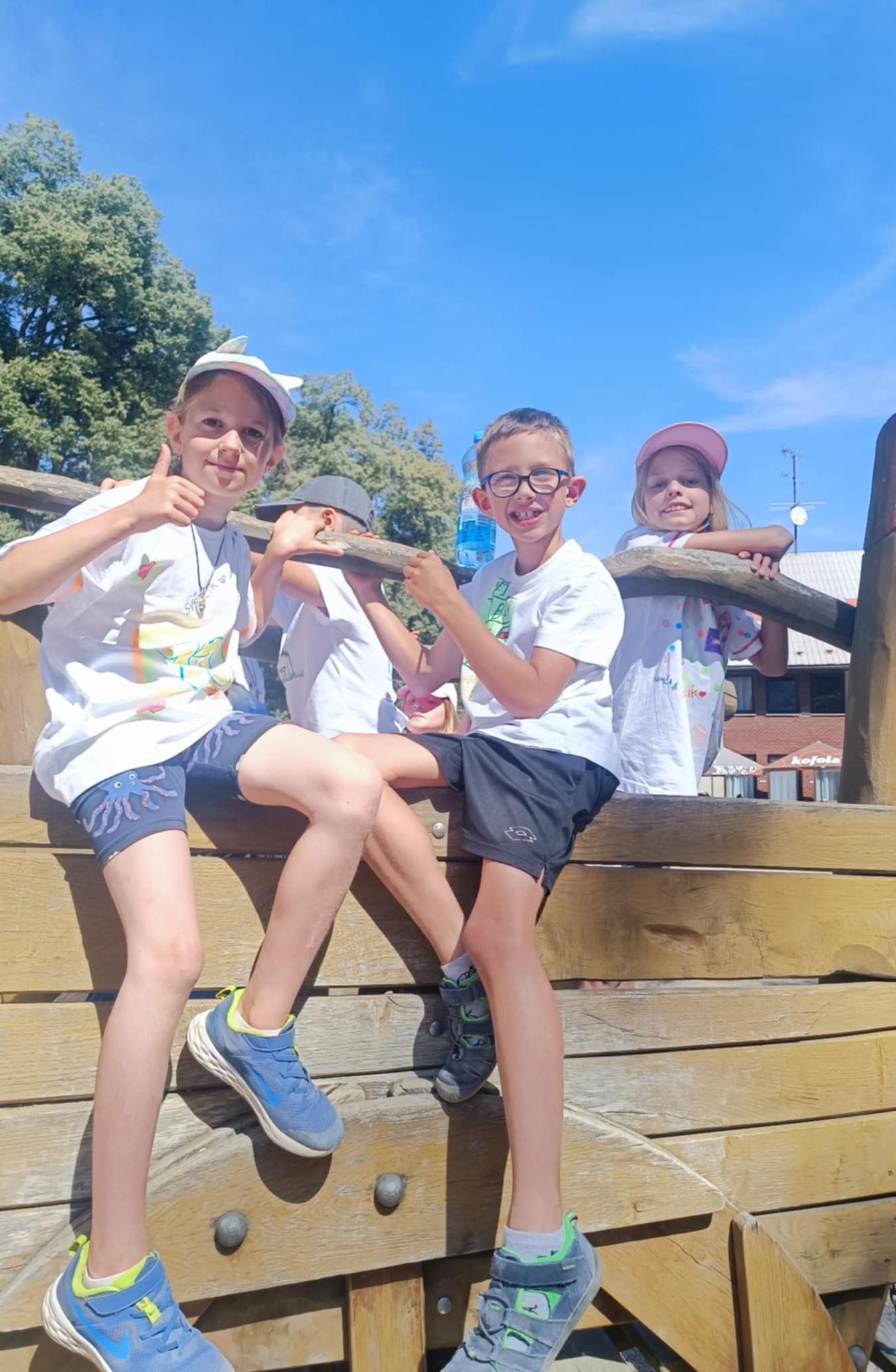 TÝDEN PLNÝ ZÁBAVY II - STŘEDA - 25