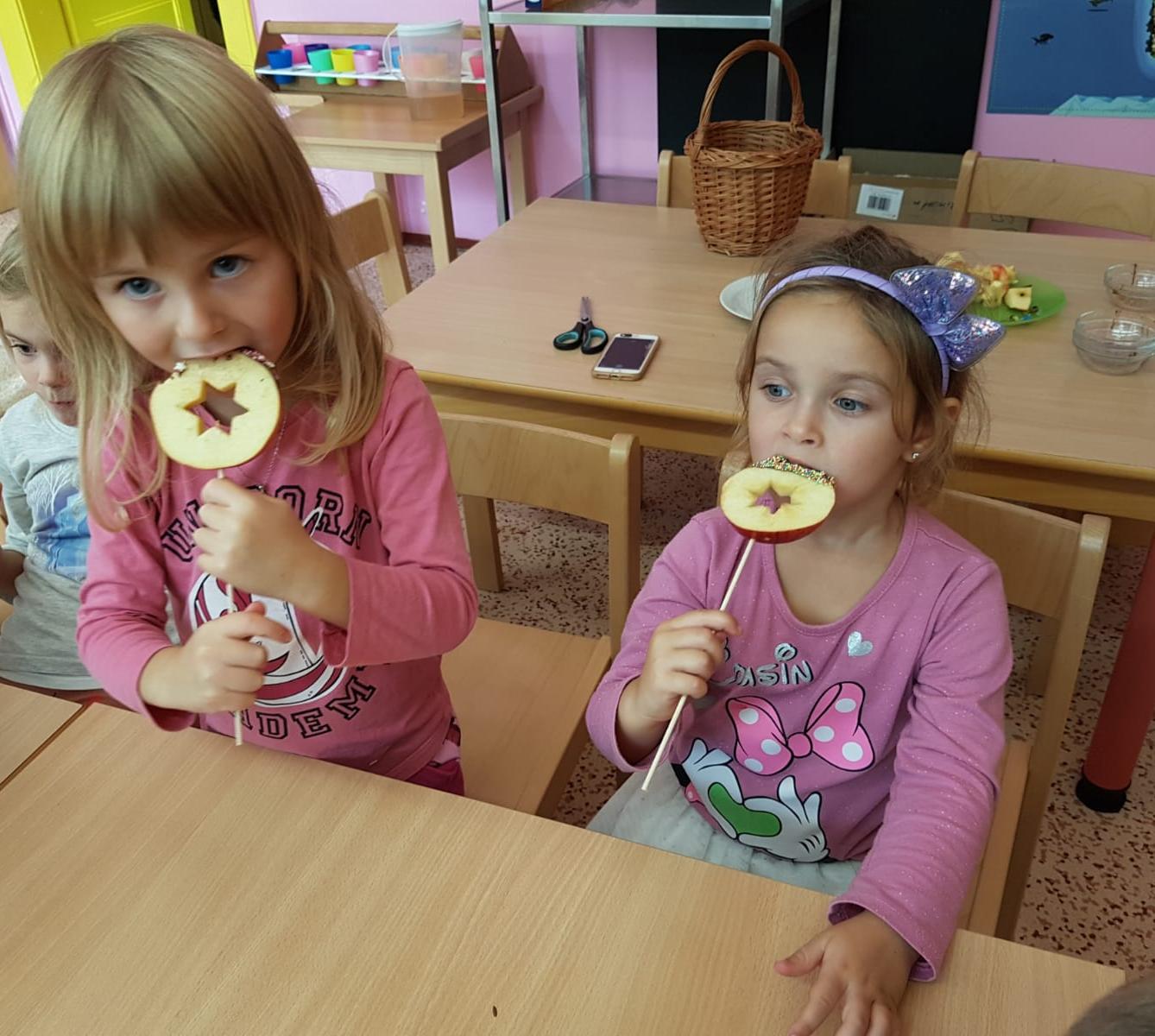 SOVIČKY: ,,ČAS JABLÍČKOVÉ VŮNĚ" - 20