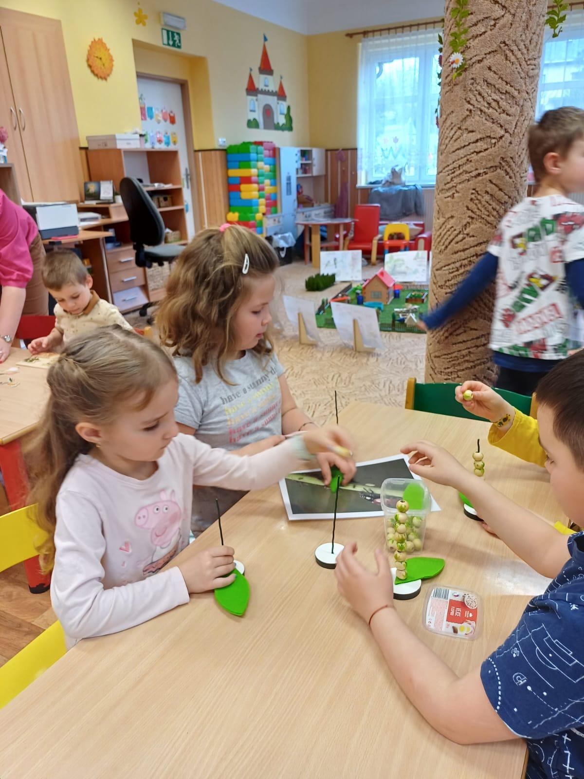 živá zahrada v naší školce - 11