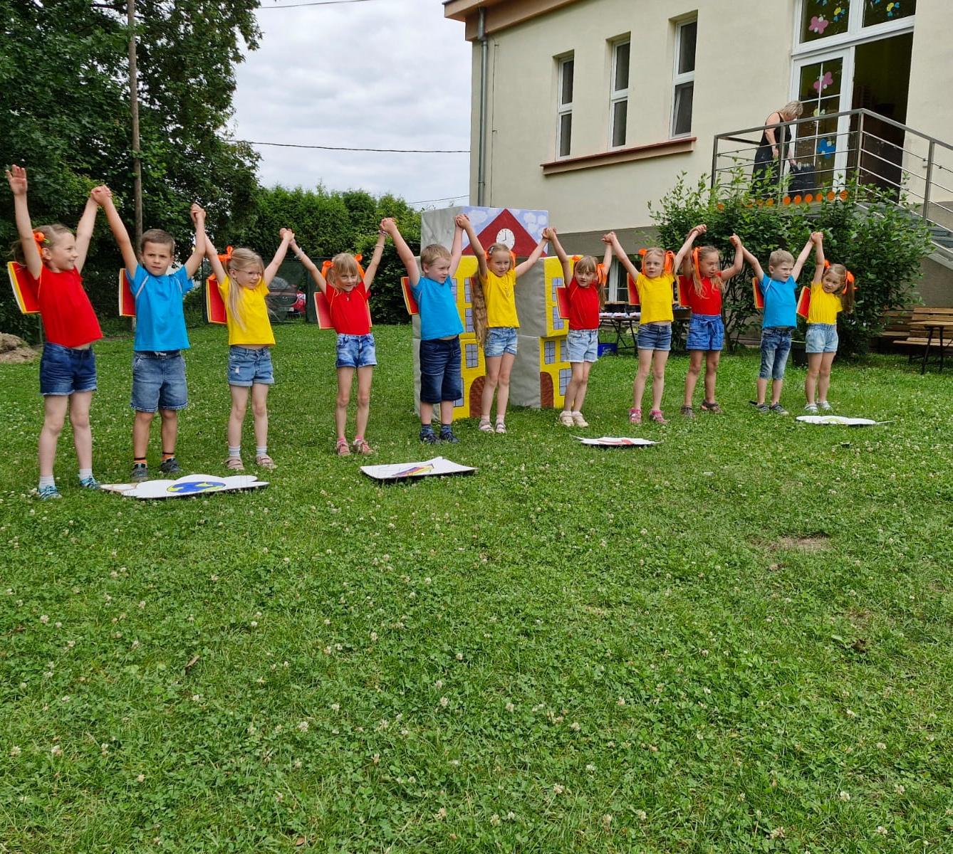 ZAHRADNÍ SLAVNOST - 18