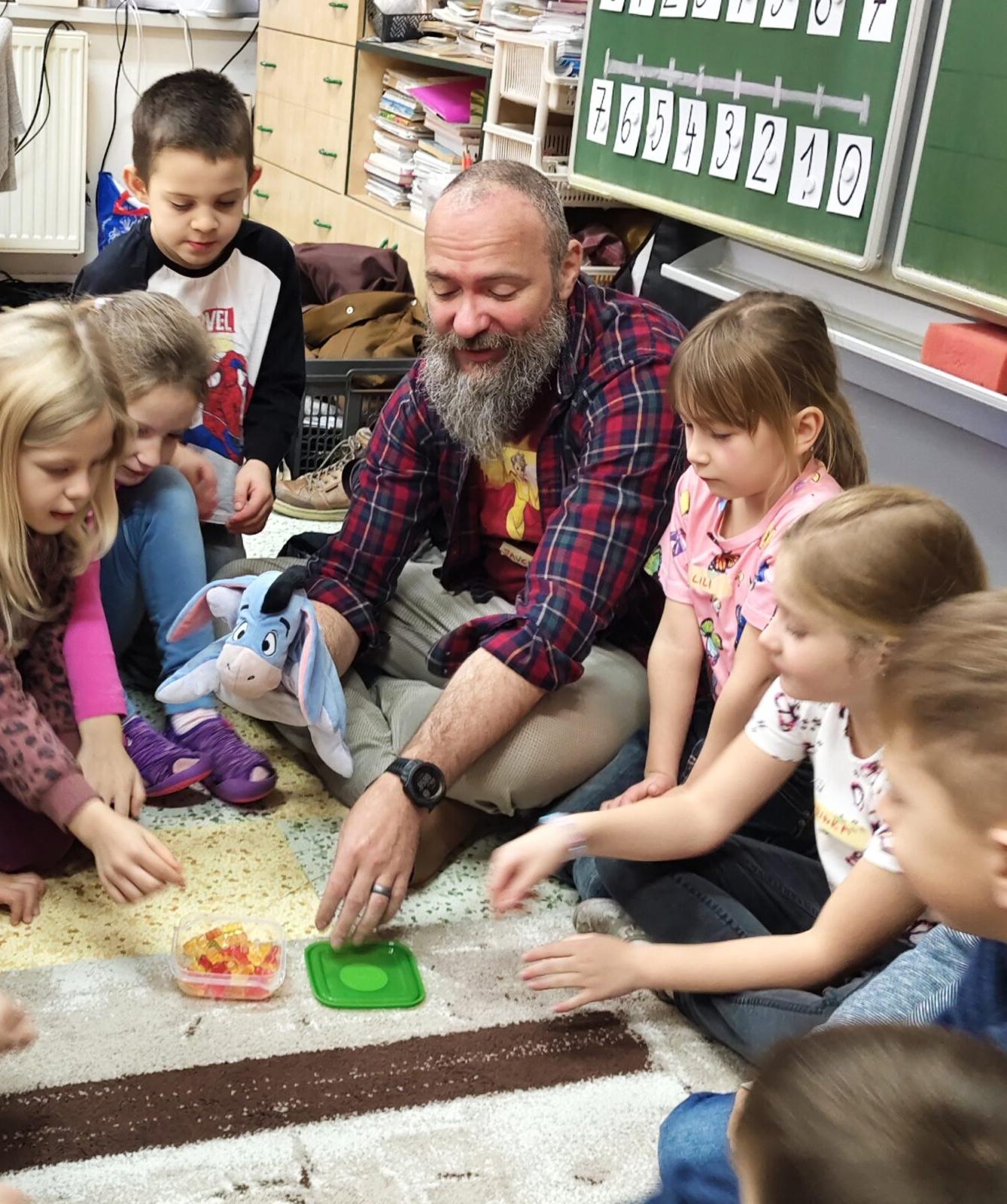 2. 12. Kamarádem být, kamarády mít - v 1. třídě - 9