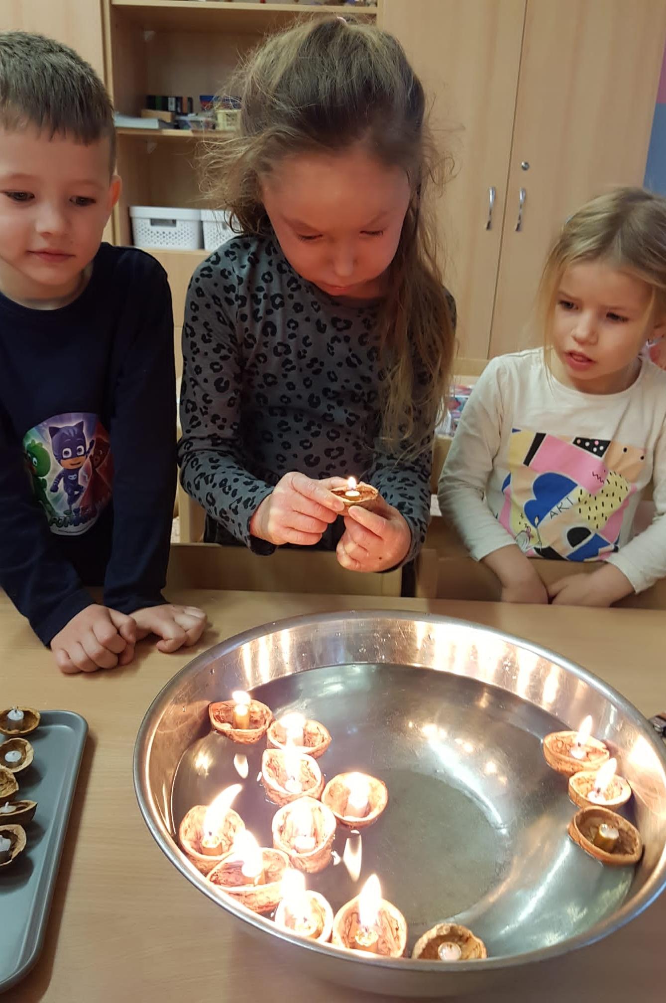 ADVENTNÍ ČAS VE ŠKOLCE - 28