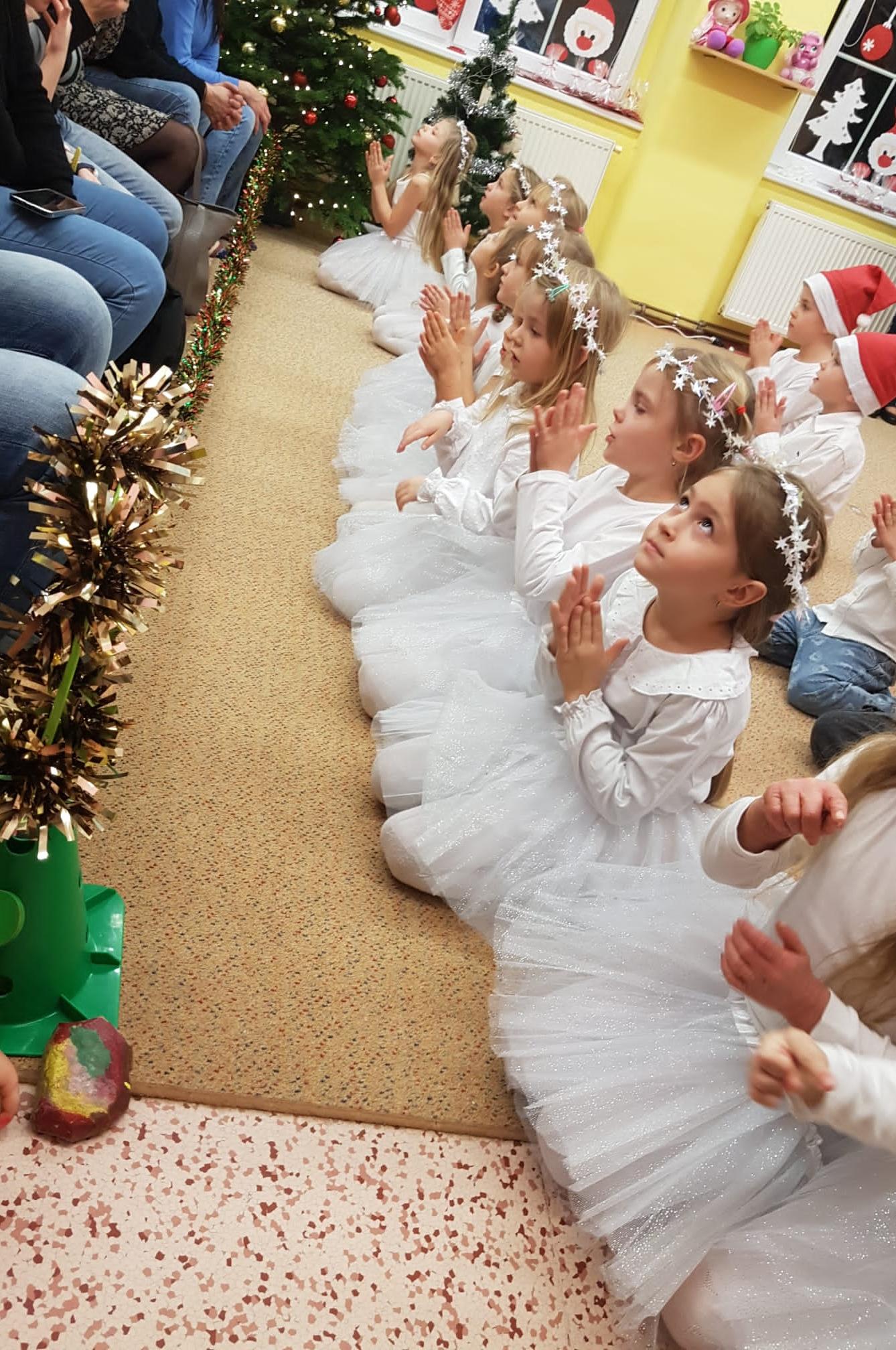 VÁNOČNÍ BESÍDKA - 17