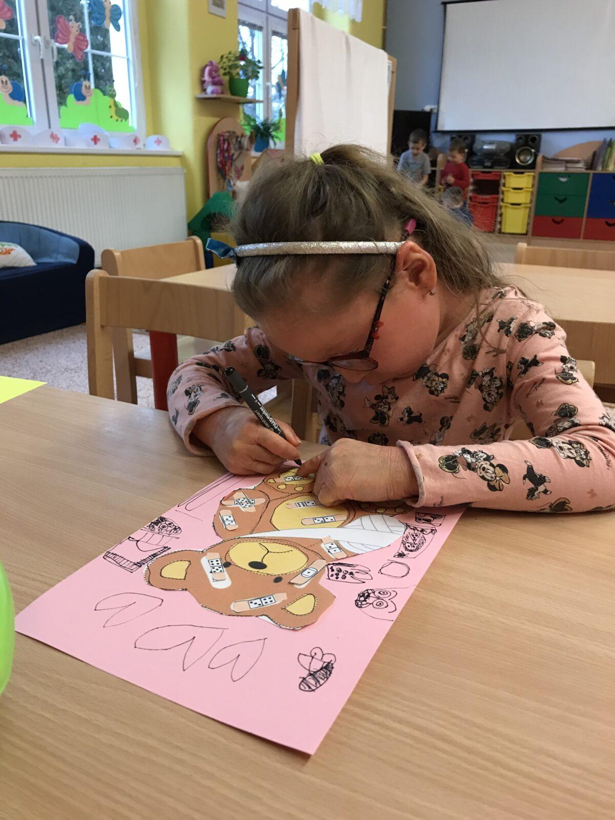 SOVIČKY: ,,ZDRAVÍ,NEMOC - KDYŽ ALENKA STŮNĚ" - 65