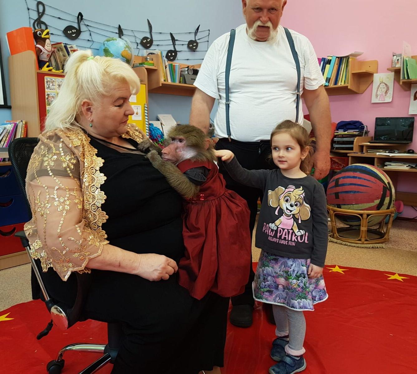 ,,PŘIJEL K NÁM CIRKUS" - 16