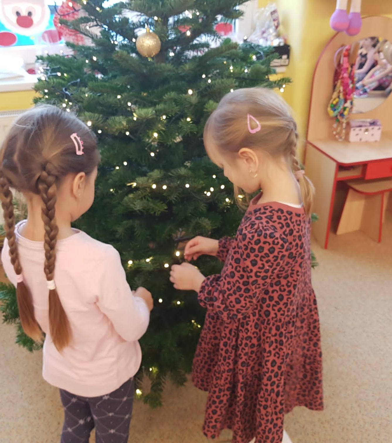 ADVENTNÍ ČAS VE ŠKOLCE - 30