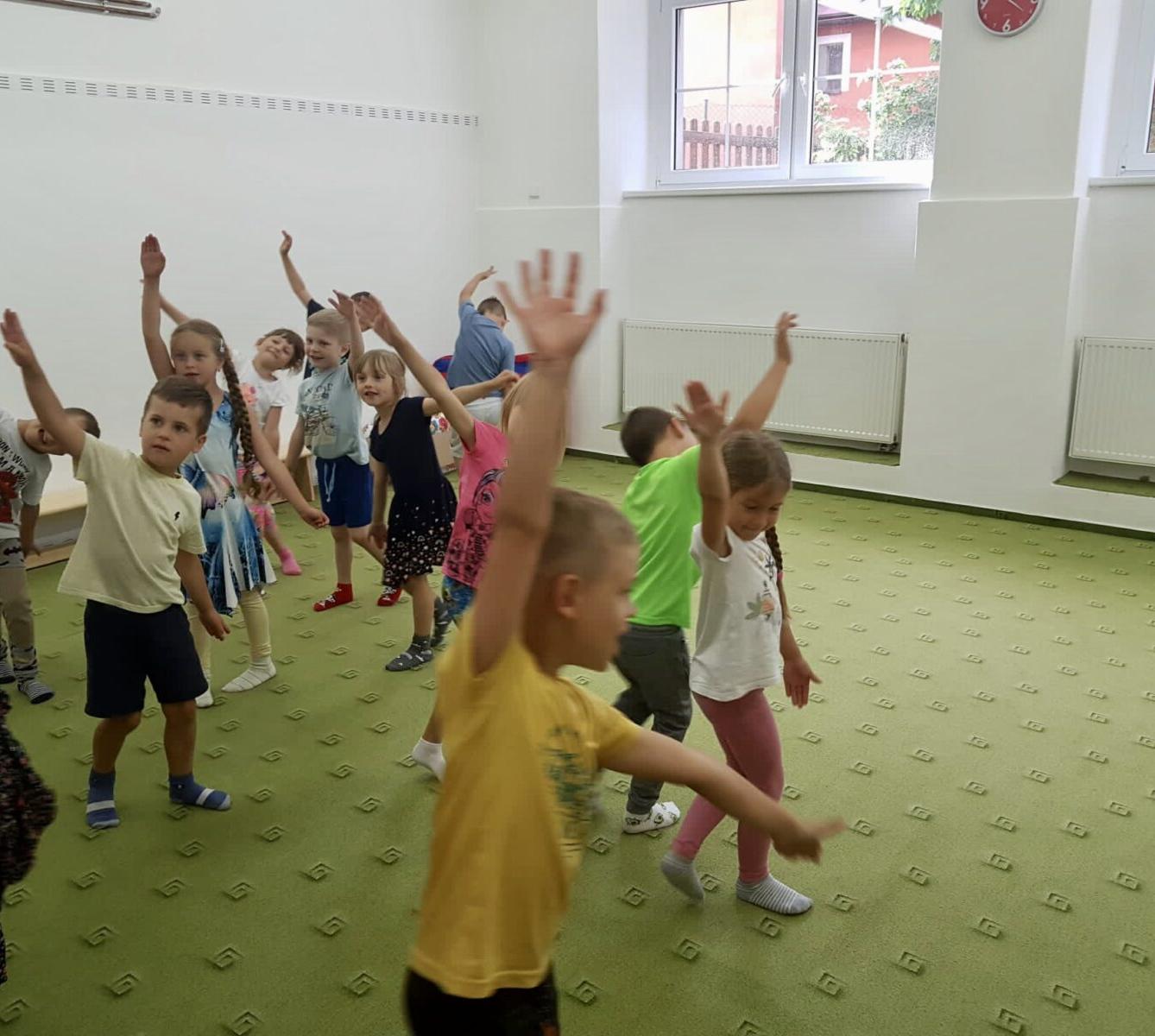 sovičky: ,,z pohádky do pohádky" - 39