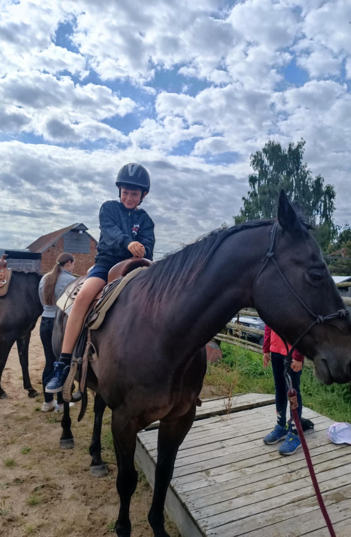 TÝDEN PLNÝ ZÁBAVY II - pátek - 29