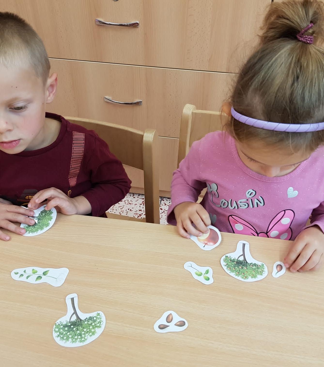 SOVIČKY: ,,ČAS JABLÍČKOVÉ VŮNĚ" - 22