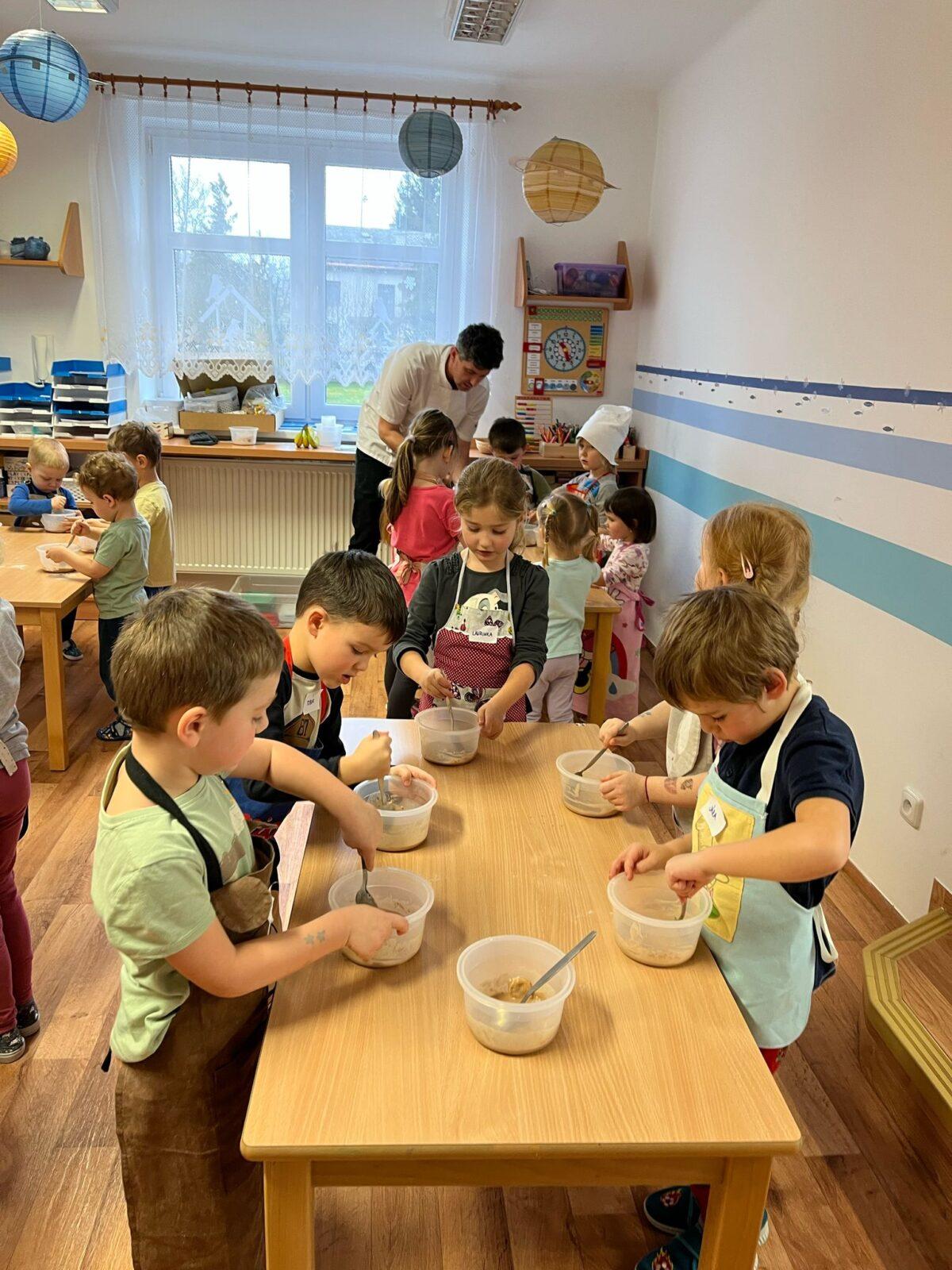 Pan kuchař a pečení muffinů - 12