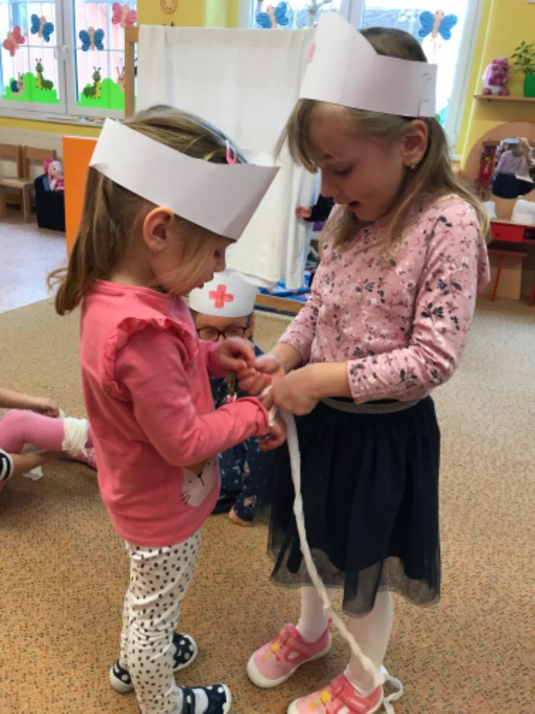 SOVIČKY: ,,ZDRAVÍ,NEMOC - KDYŽ ALENKA STŮNĚ" - 73