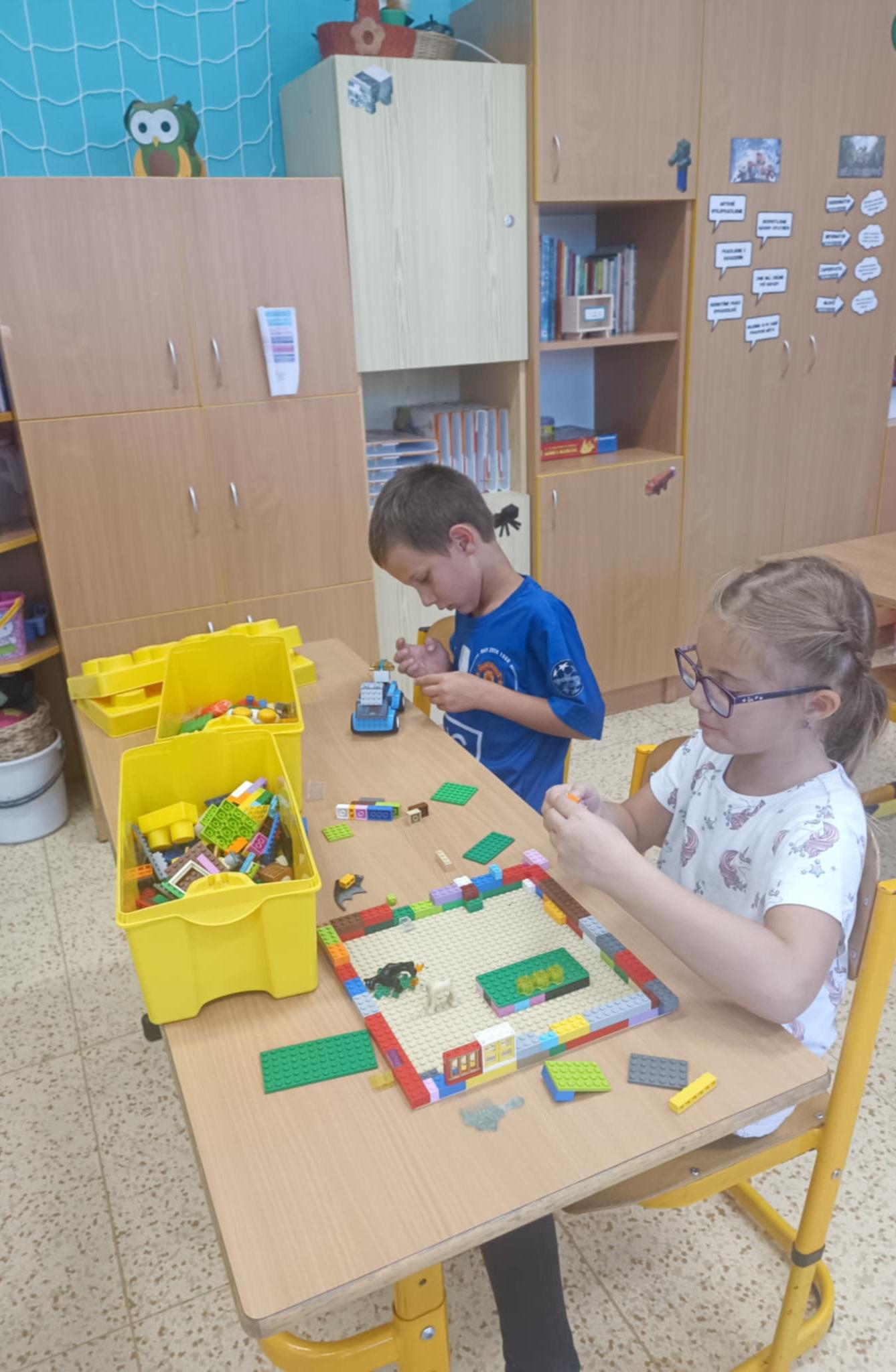 ŠKOLNÍ DRUŽINA - 2. ODDĚLENÍ -PODZIM - 49