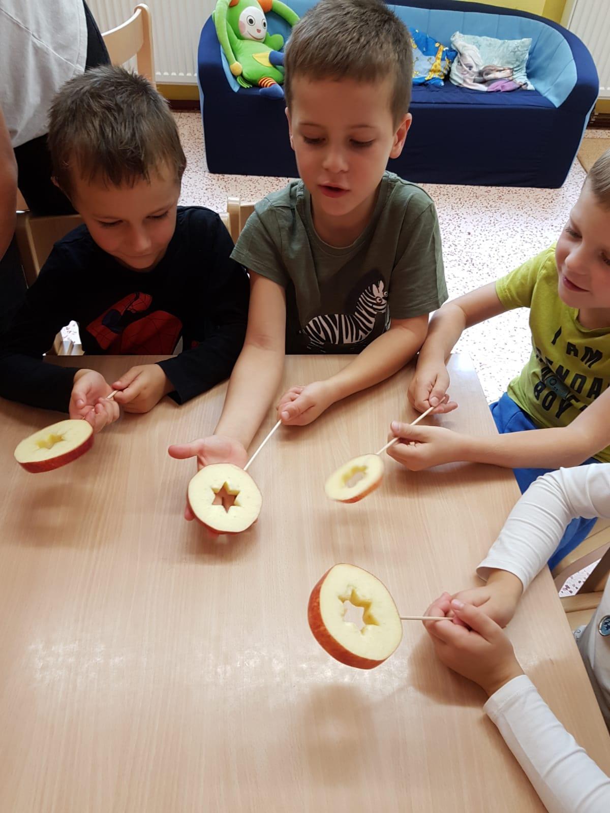 SOVIČKY: ,,ČAS JABLÍČKOVÉ VŮNĚ" - 25