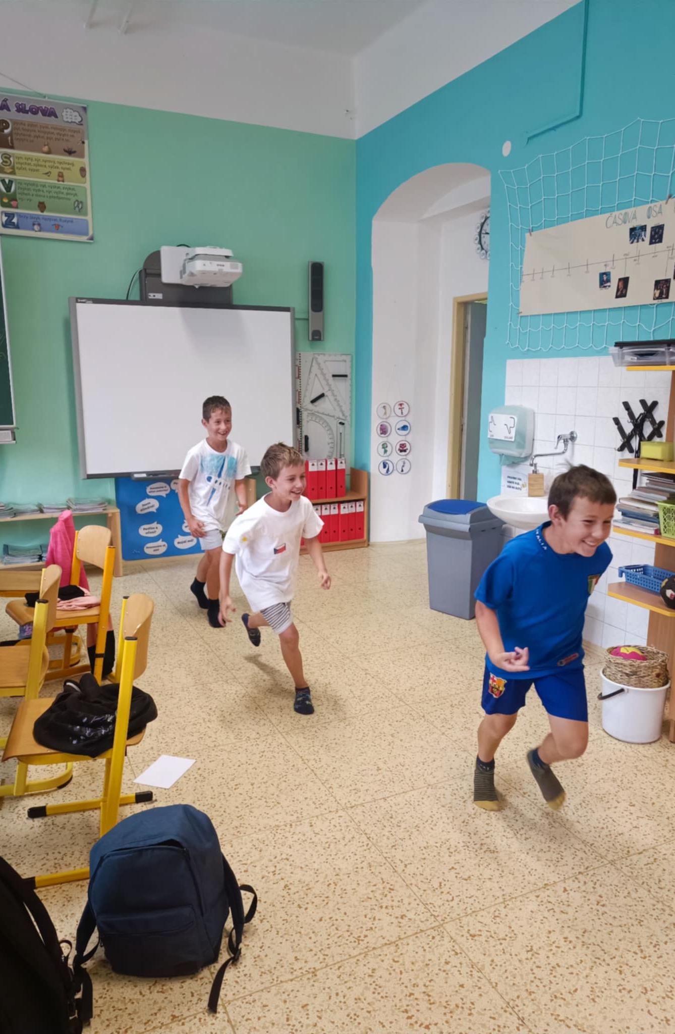 TÝDEN PLNÝ ZÁBAVY II - čtvrtek - 54