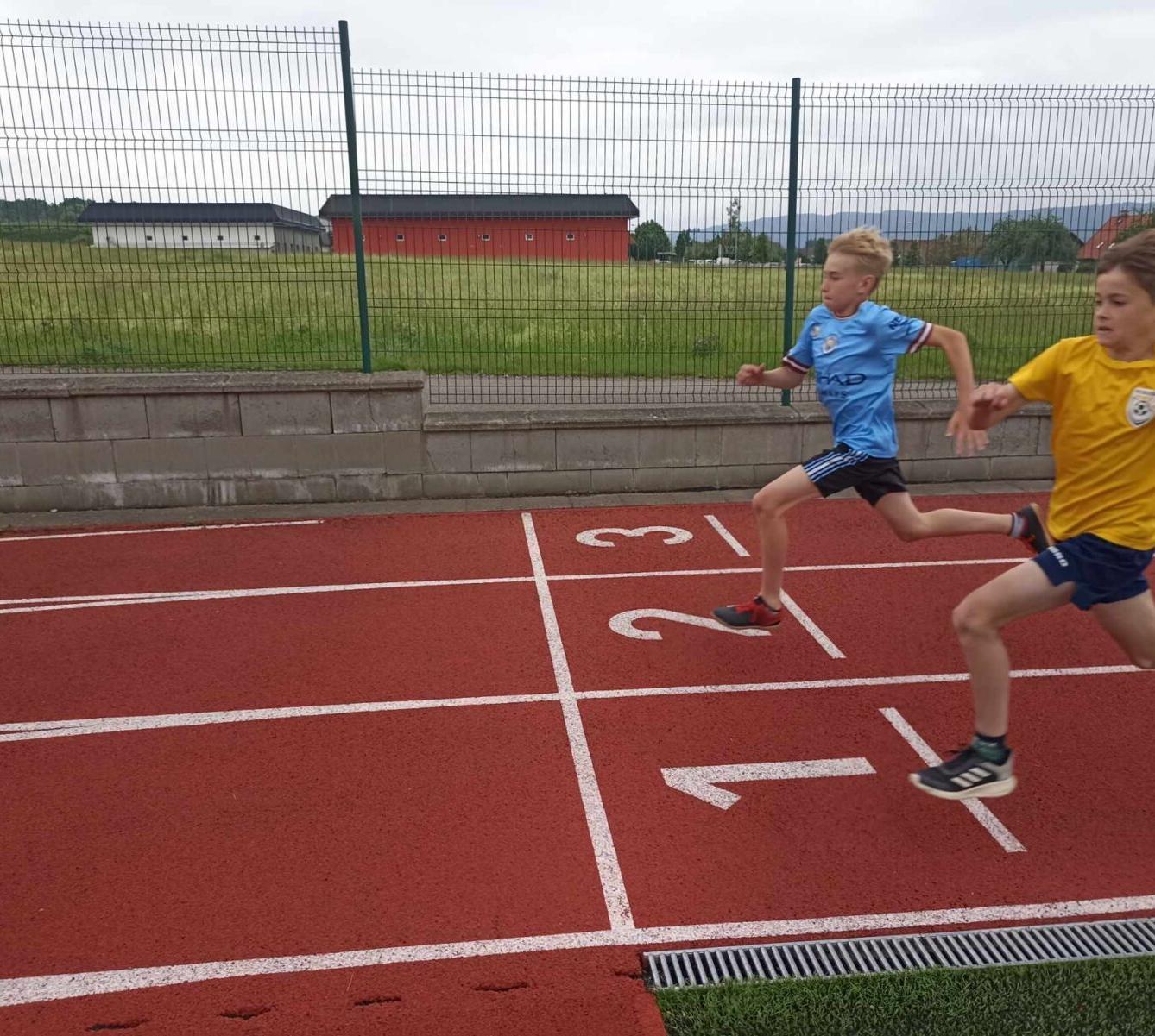 Atletický trojboj - 9