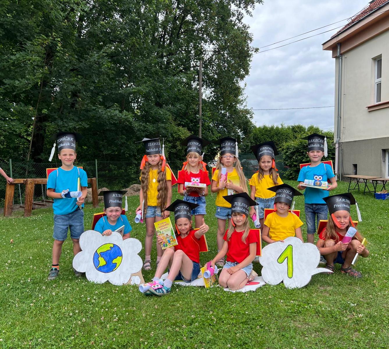 ZAHRADNÍ SLAVNOST - 27