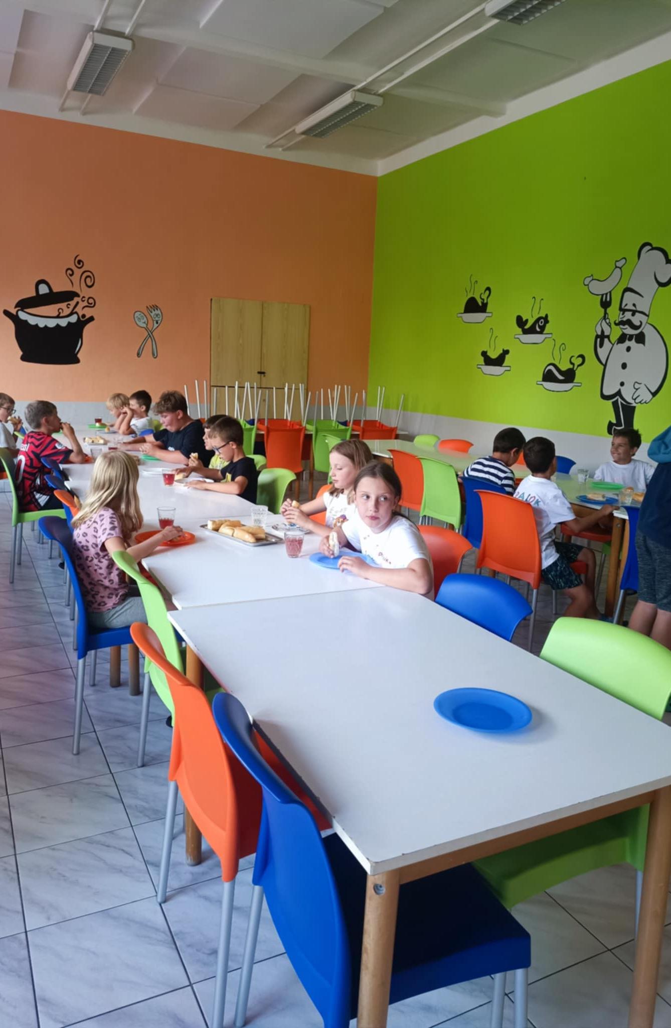 TÝDEN PLNÝ ZÁBAVY II - pátek - 41