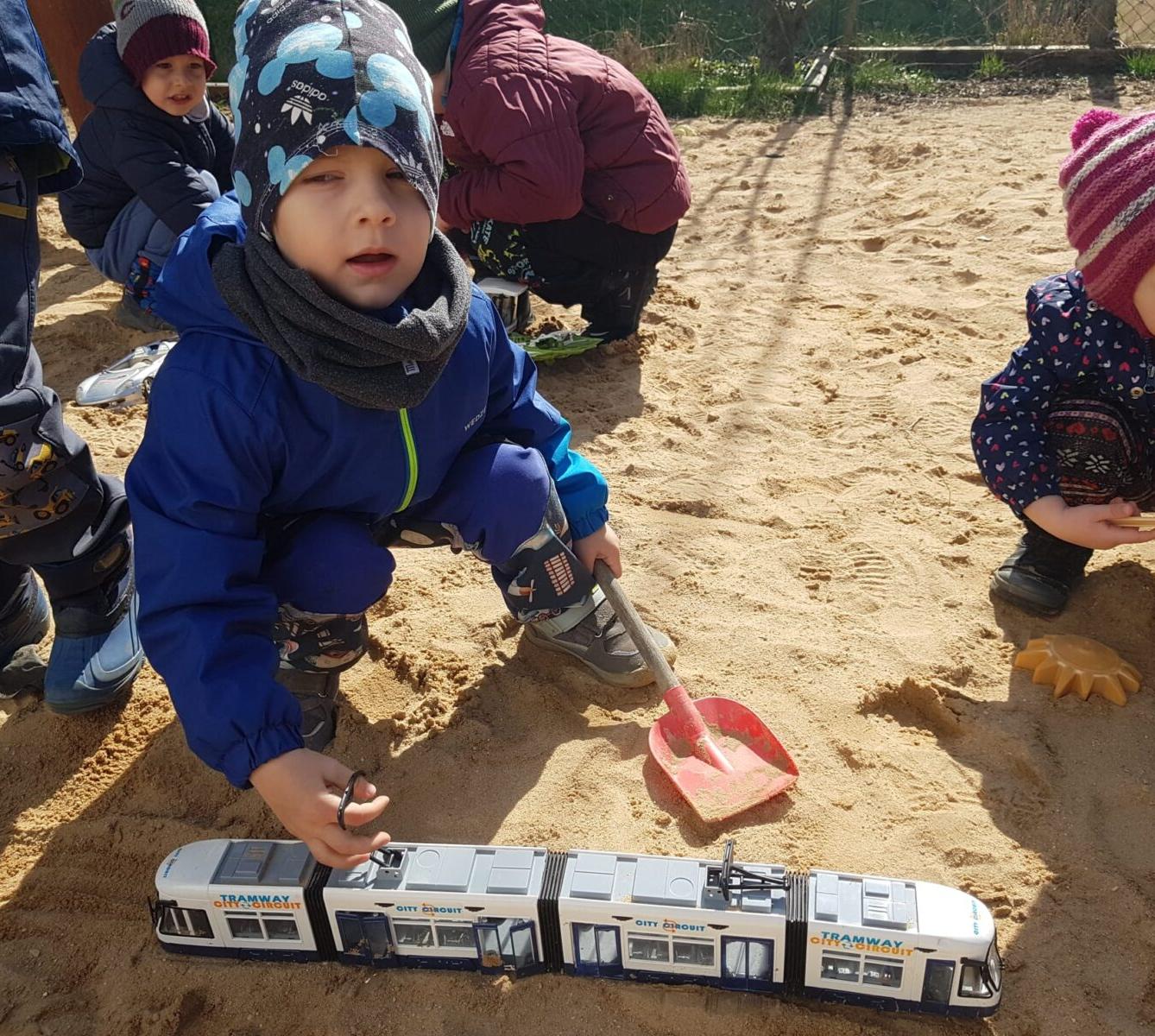 užíváme si pobyt venku - 26