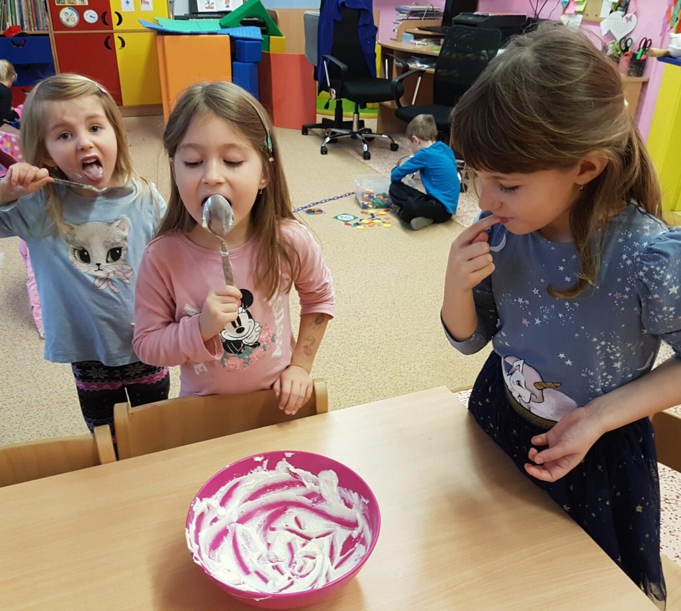 sovičky: hrajeme si na pekaře - 19