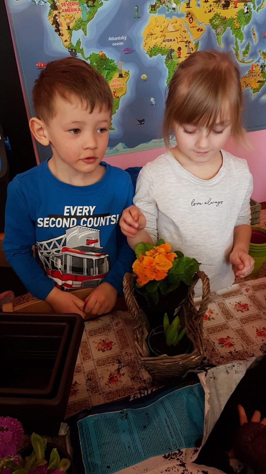 "Sázíme kytičky a děláme pokusy" - 2