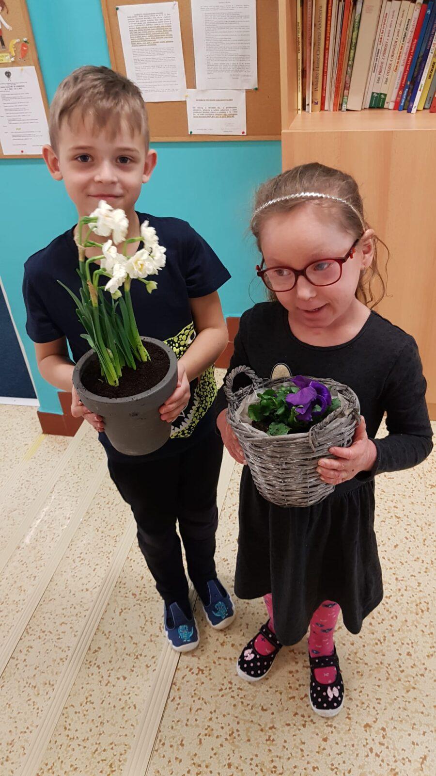 "Sázíme kytičky a děláme pokusy" - 8