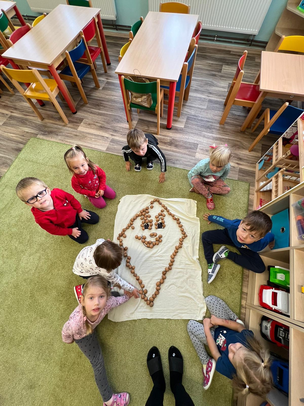 broučci: „tvoříme z přírodnin“ - 5