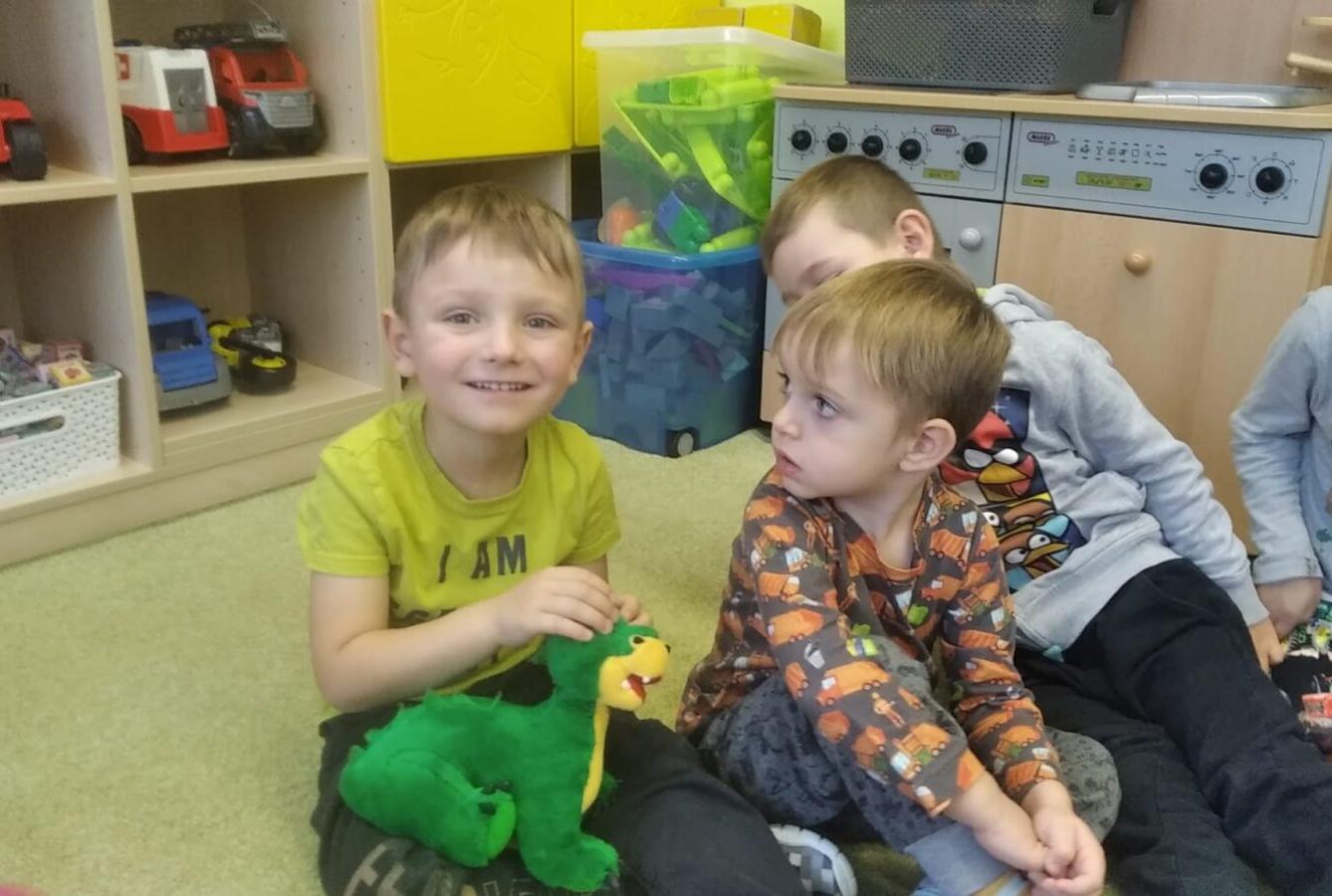 Broučci - zábava s drakem - 7