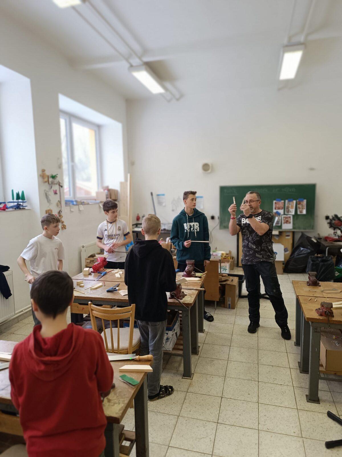 Tematická dílna Práce se dřevem - 6