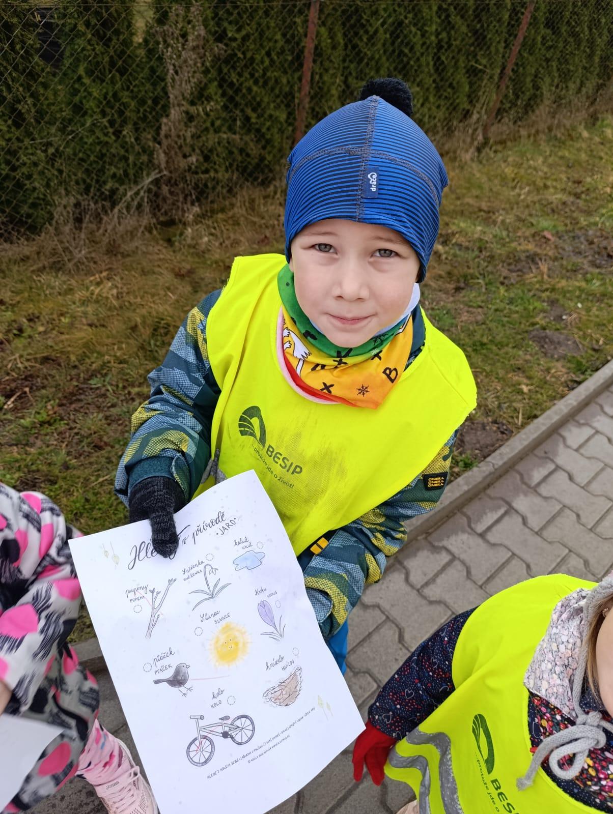 BROUČCI - ,,O ZAKLETÝCH STROMECH, PŘIŠLO JARO DO VSI´´ - 4