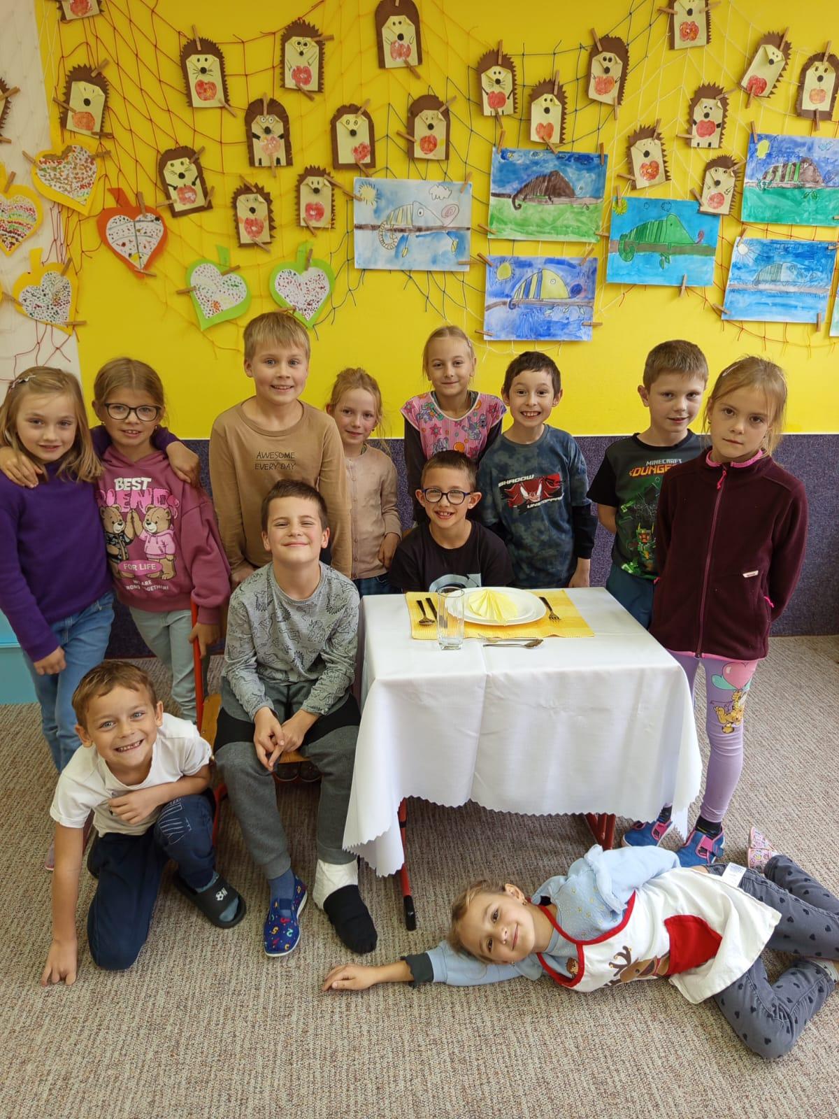 Druháčci v nové školní kuchyňce - 19