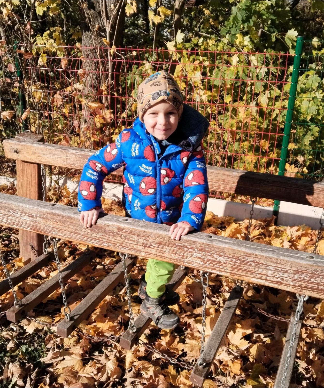 broučci: listí žloutne poletuje - 6