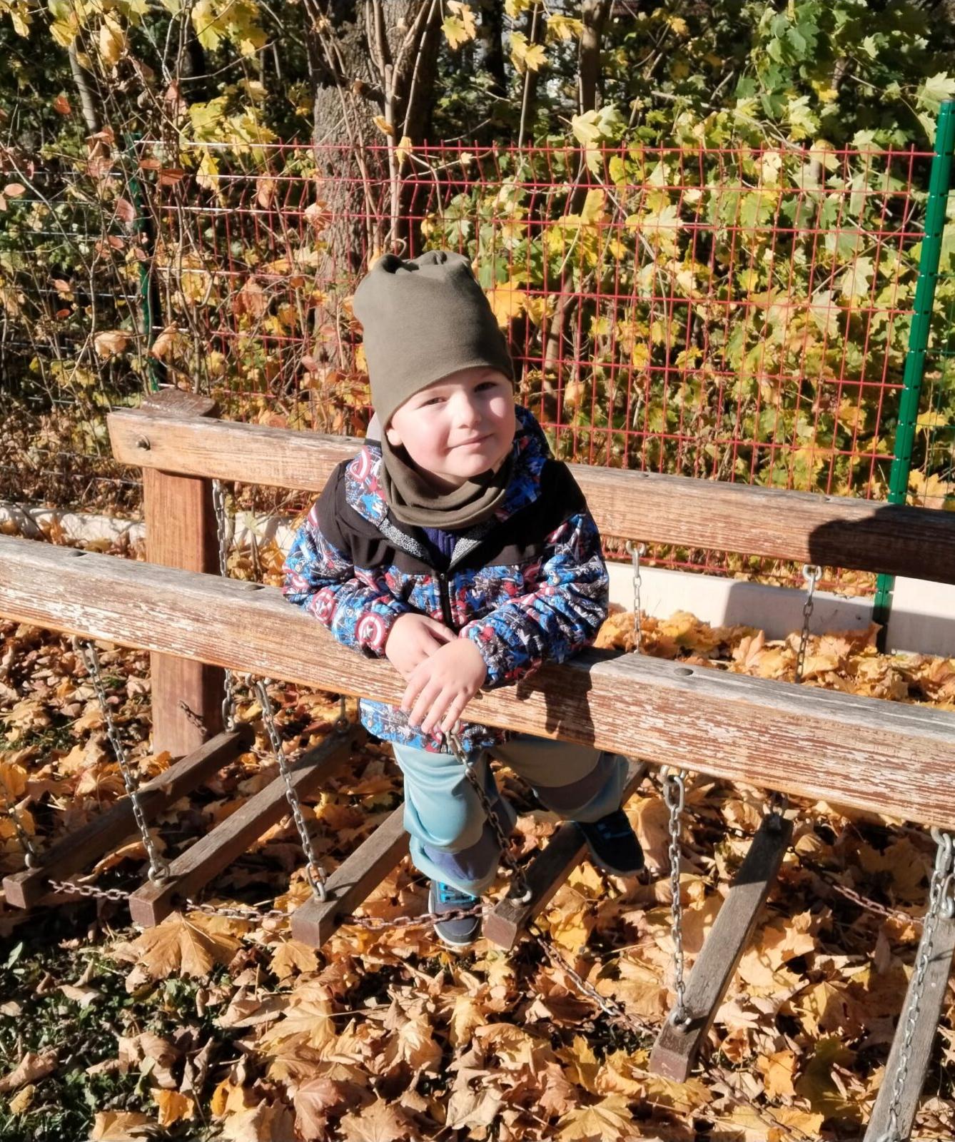 broučci: listí žloutne poletuje - 10