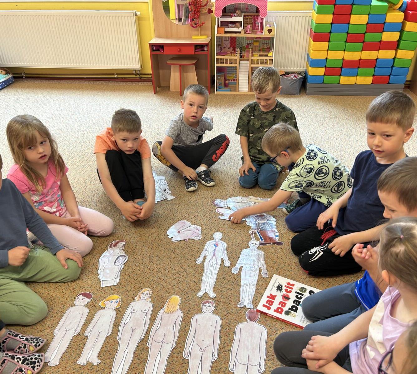 SOVIČKY: VE ZDRAVÉM TĚLĚ ZDRAVÝ DUCH - 1