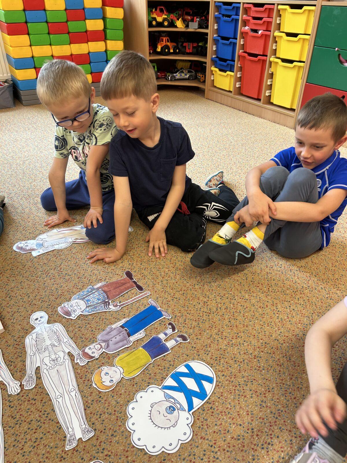 SOVIČKY: VE ZDRAVÉM TĚLĚ ZDRAVÝ DUCH - 2