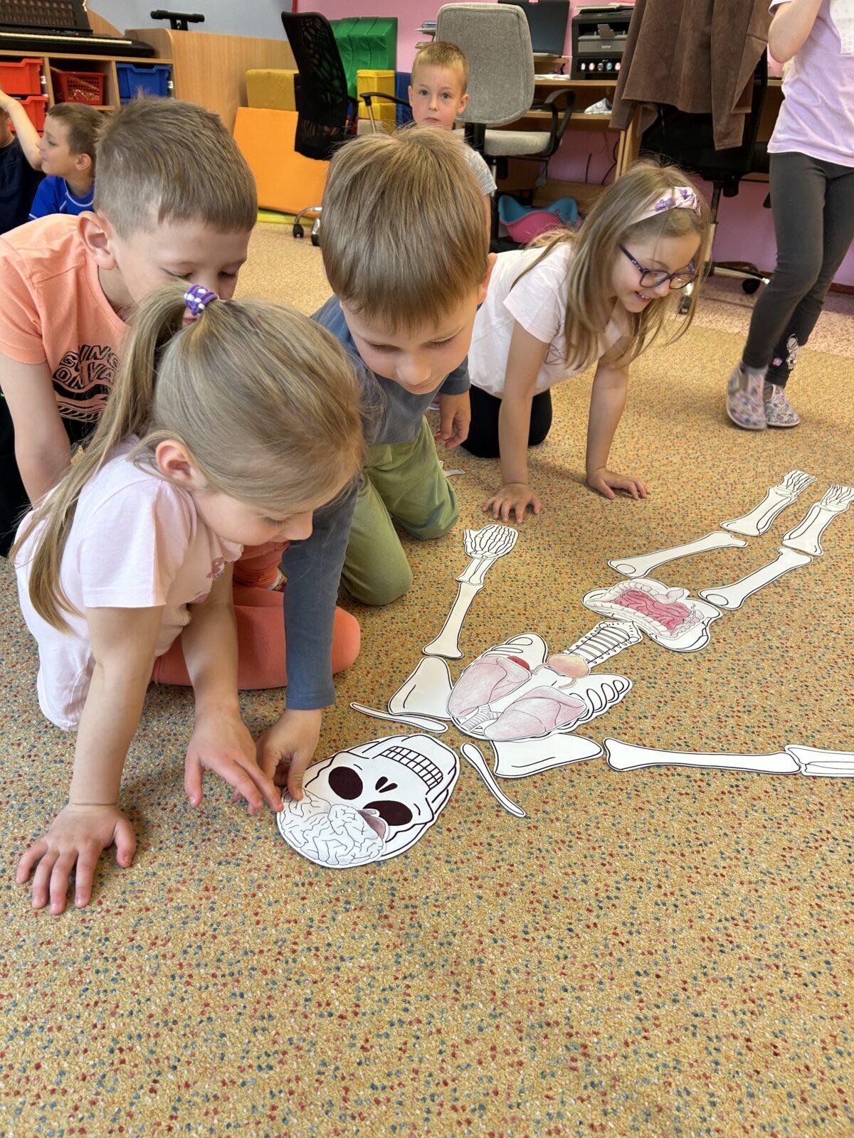 SOVIČKY: VE ZDRAVÉM TĚLĚ ZDRAVÝ DUCH - 8