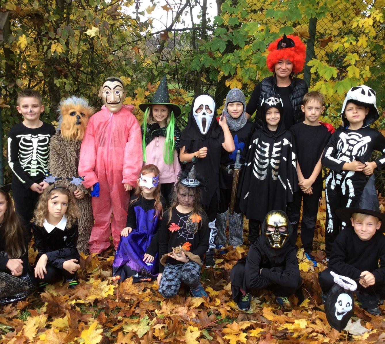 HALLOWEENSKÝ DEN - 14