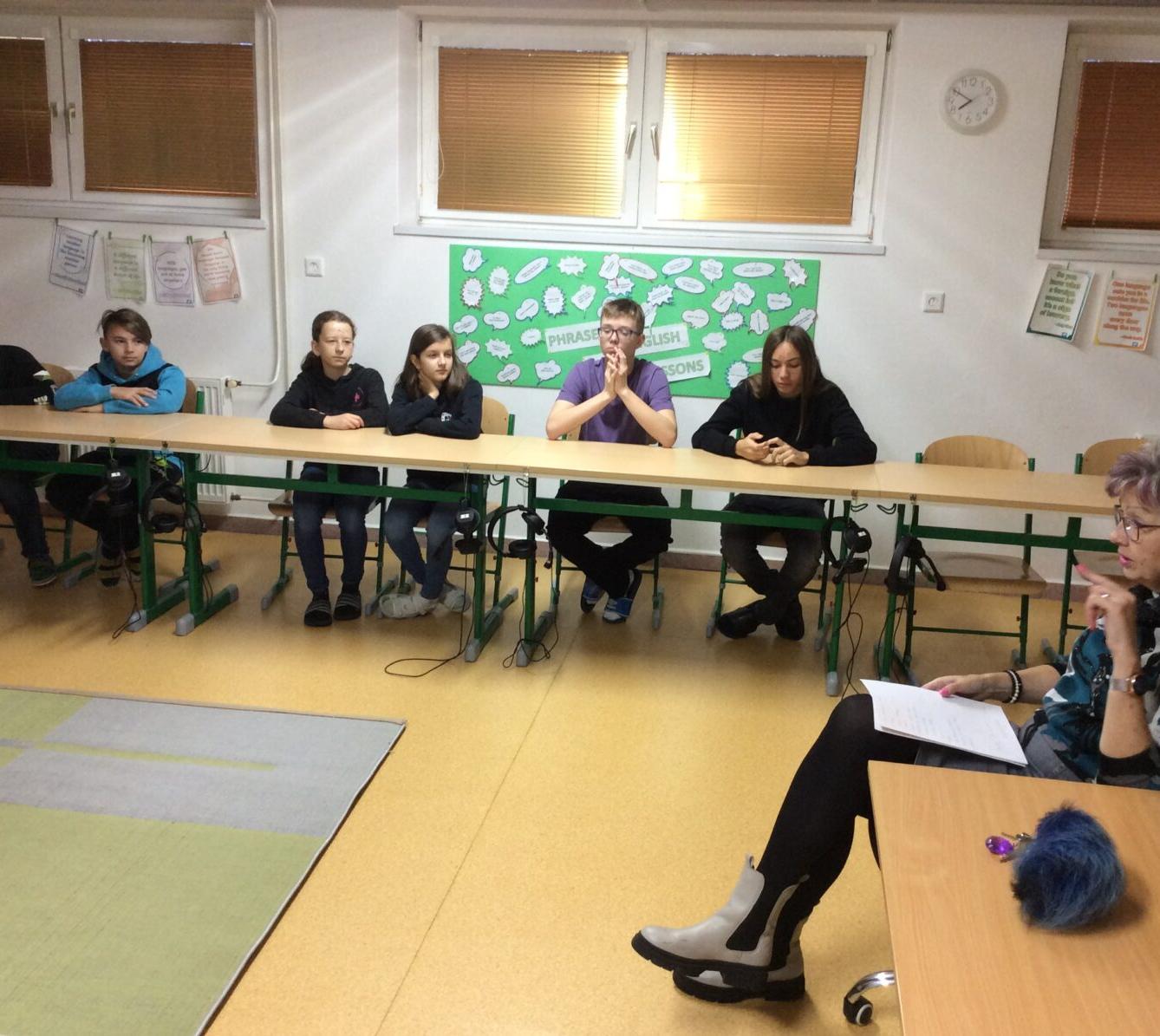 Setkání členů Žákovského parlamentu s paní ředitelkou - 2