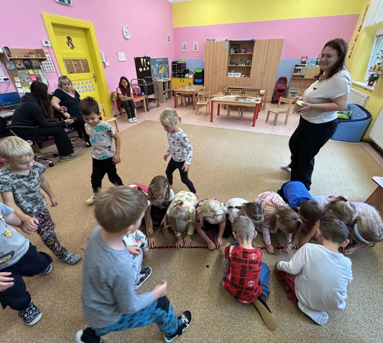 PROGRAM S KNIHOVNICEMI Z ČESKÉ TŘEBOVÉ - VELKÉ ČIŠTĚNÍ ZUBŮ V ZOO - 17