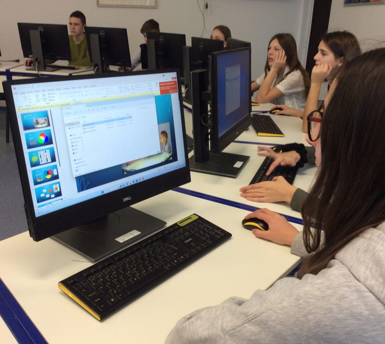 Projektový den na Gymnáziu ÚO - 8. třída - 2