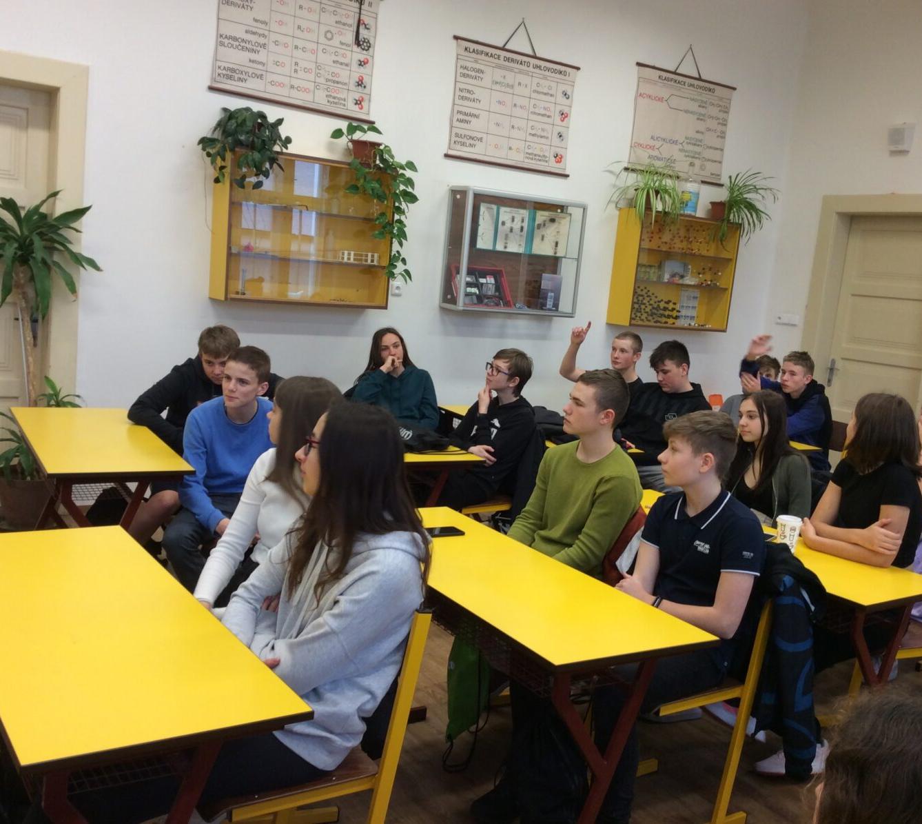 Projektový den na Gymnáziu ÚO - 8. třída - 16