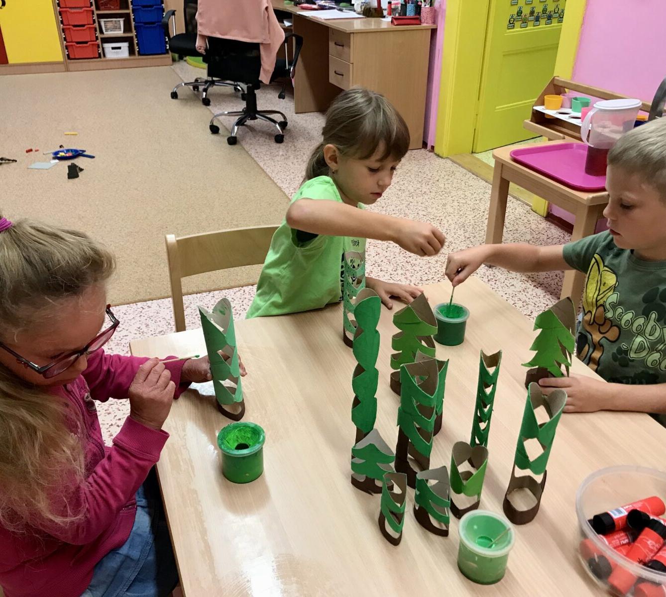 SOVIČKY: ,,LES" - 9