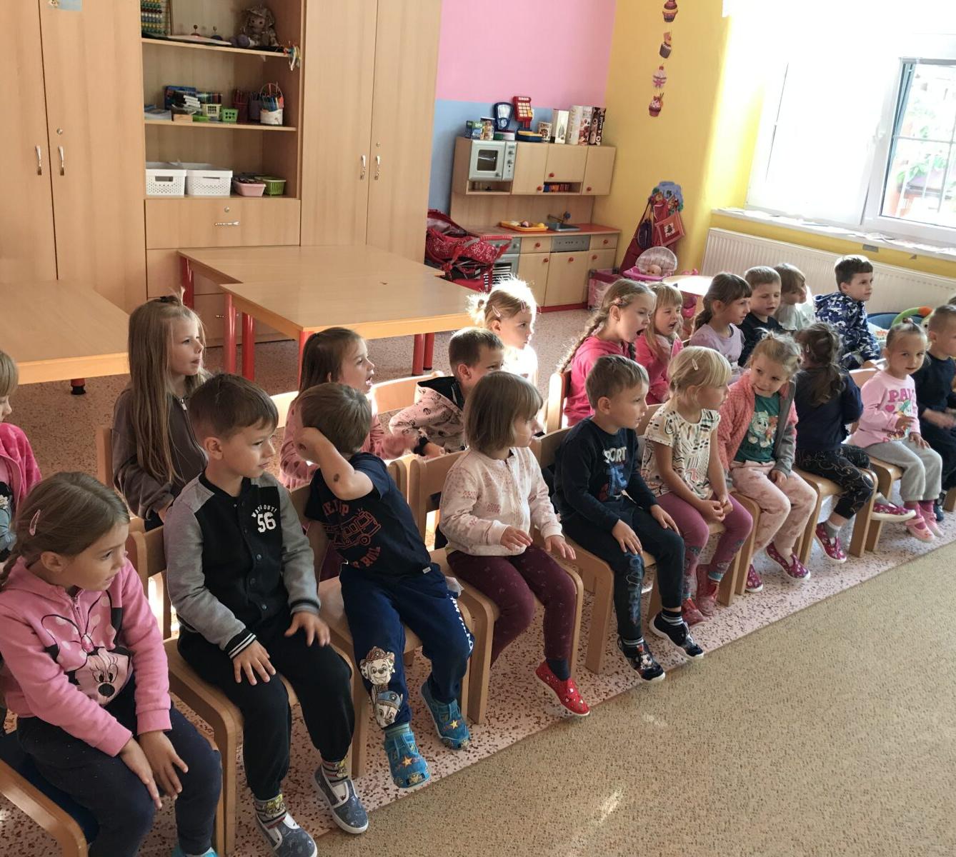 DIVADÉLKO U DVOU SLUNCÍ: ,,O NANYNCE" - 13