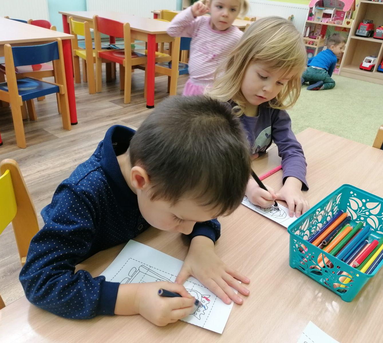 Broučci: "Na nový rok o slepičí krok" :-) - 1