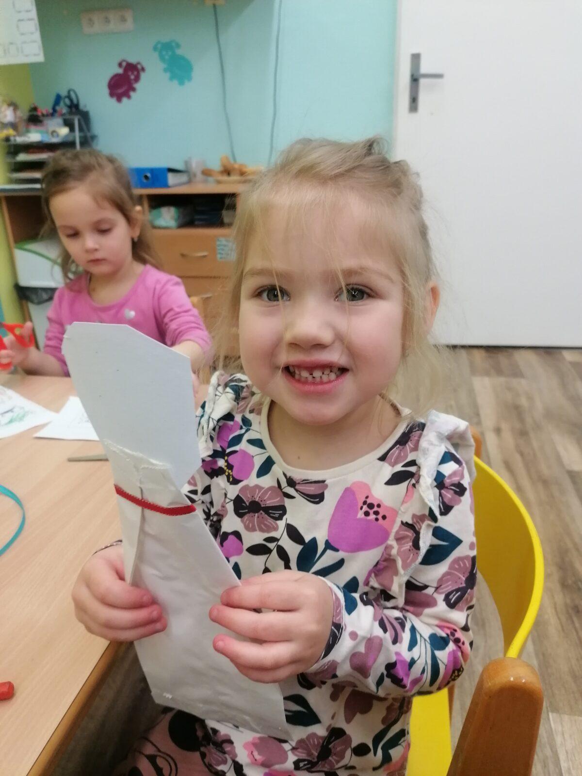 Broučci: "Na nový rok o slepičí krok" :-) - 27