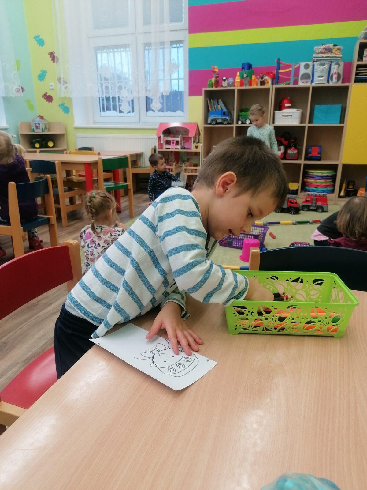 Broučci: "Na nový rok o slepičí krok" :-) - 31