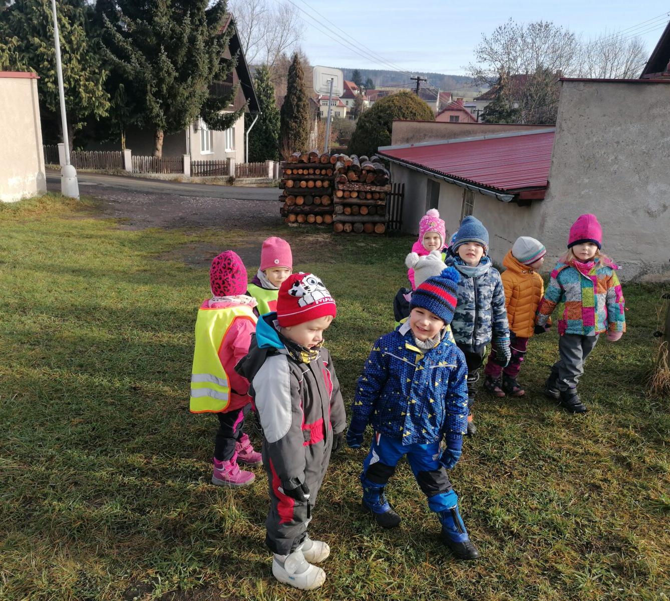 Broučci, vycházky za zvířátky :-) - 11