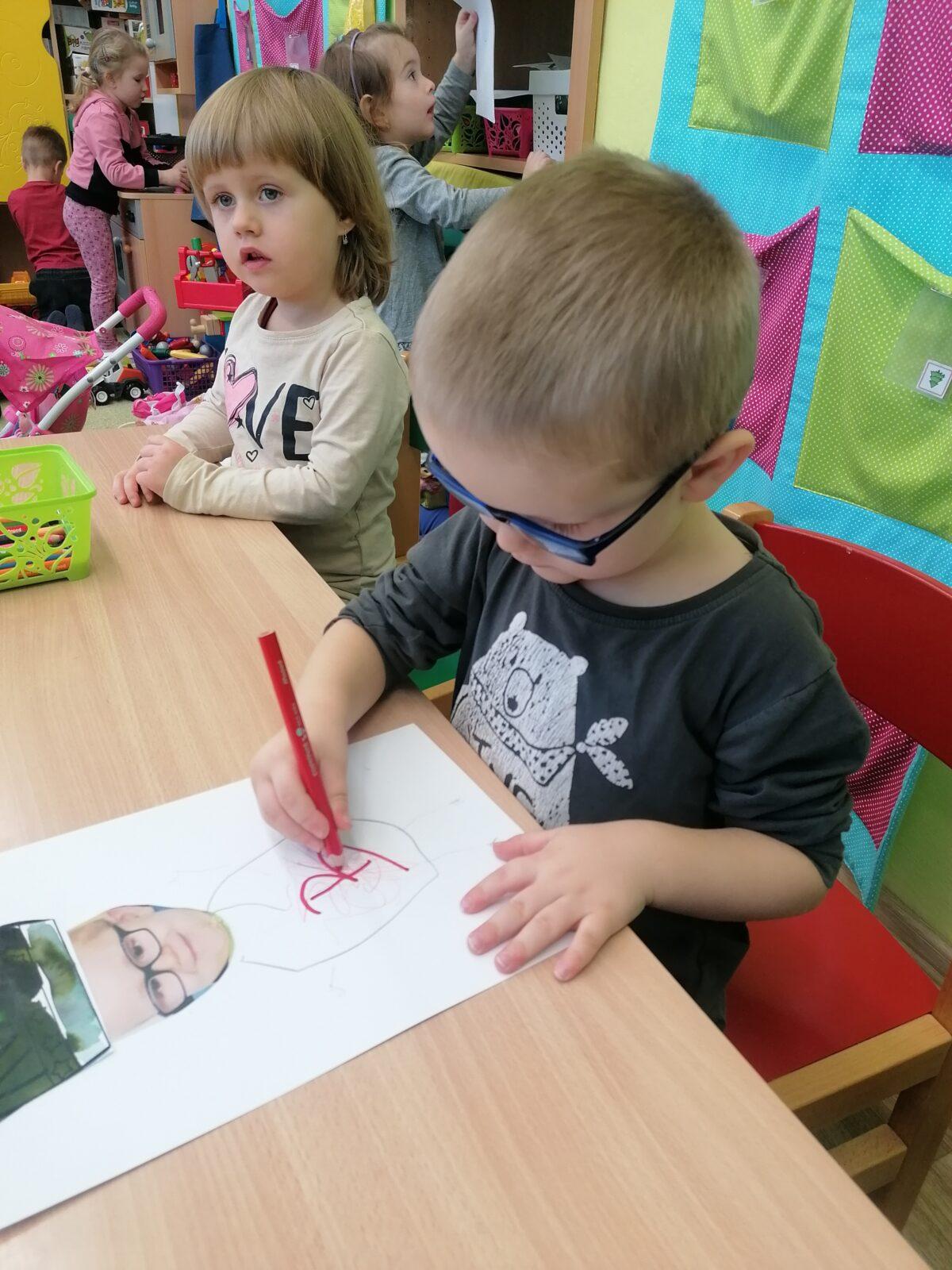 Broučci: "Na nový rok o slepičí krok" :-) - 52