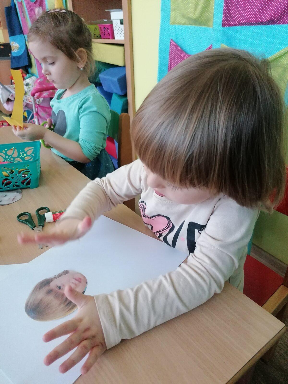 Broučci: "Na nový rok o slepičí krok" :-) - 55