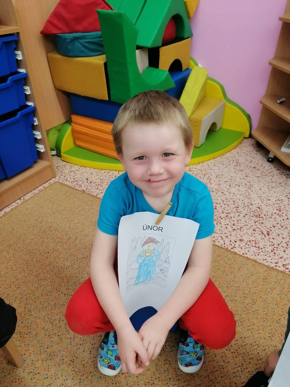 Sovičky hrají pohádku: "O DVANÁCTI MĚSÍČKÁCH" :-) - 6